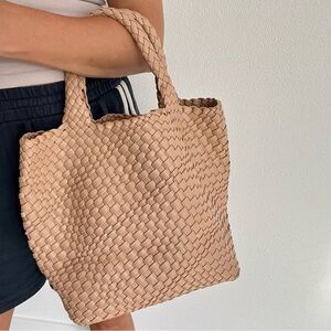 NWT Queenoris Tan Woven Vegan Leather Tote Bag
